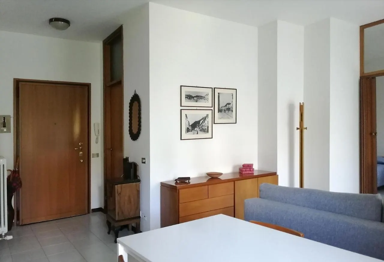 Apartment Como Sole, Green And Quiet Italy
